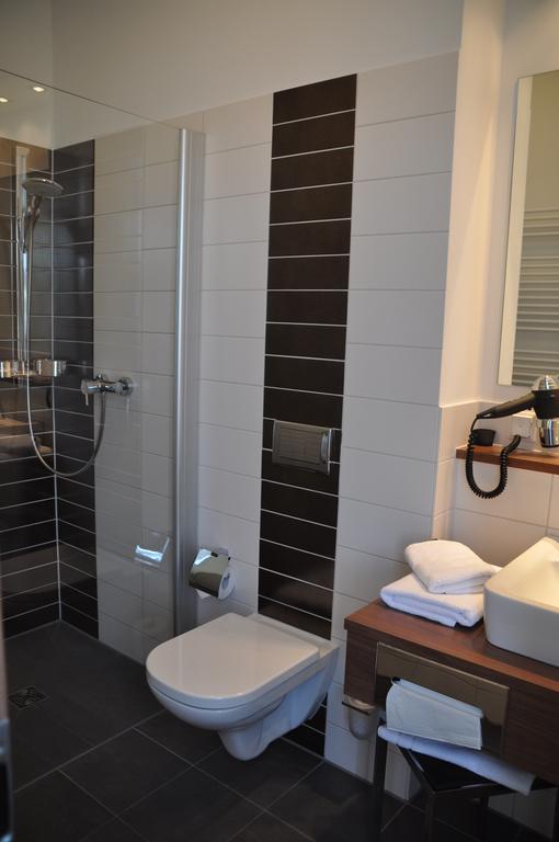 Hotel Bruehlerhoehe Erfurt Luaran gambar